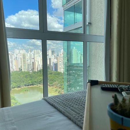 Moderno Flat Com Vista Para O Parque Vaca Brava Goiânia Exteriör bild