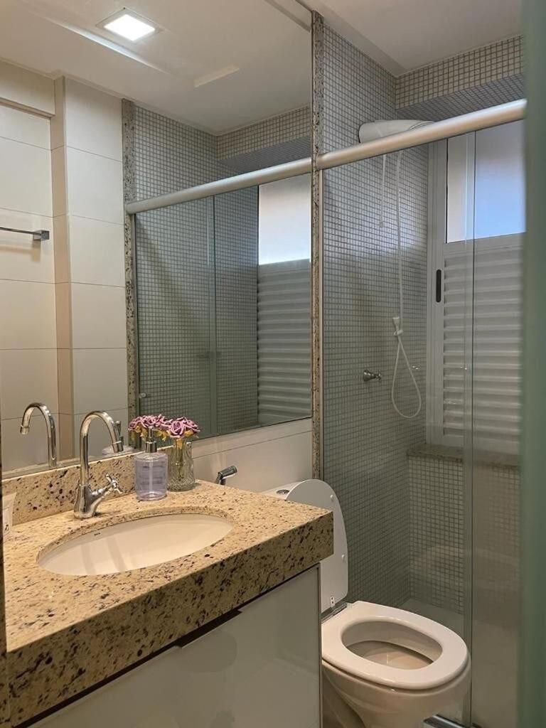 Moderno Flat Com Vista Para O Parque Vaca Brava Goiânia Exteriör bild