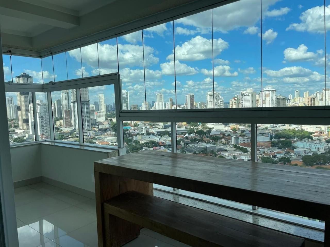 Moderno Flat Com Vista Para O Parque Vaca Brava Goiânia Exteriör bild
