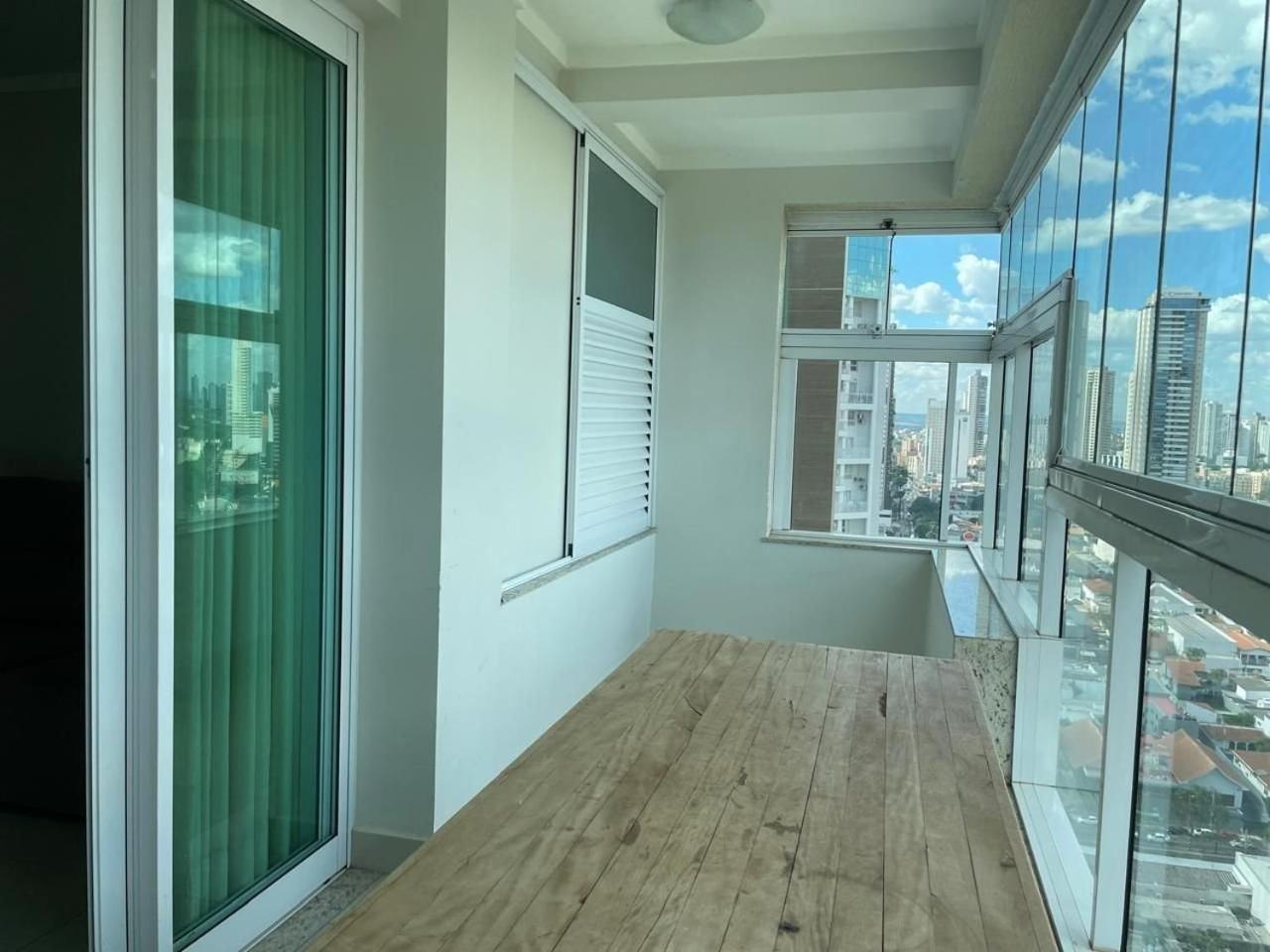 Moderno Flat Com Vista Para O Parque Vaca Brava Goiânia Exteriör bild