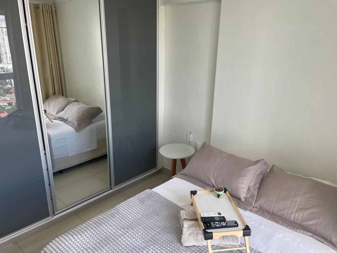 Moderno Flat Com Vista Para O Parque Vaca Brava Goiânia Exteriör bild