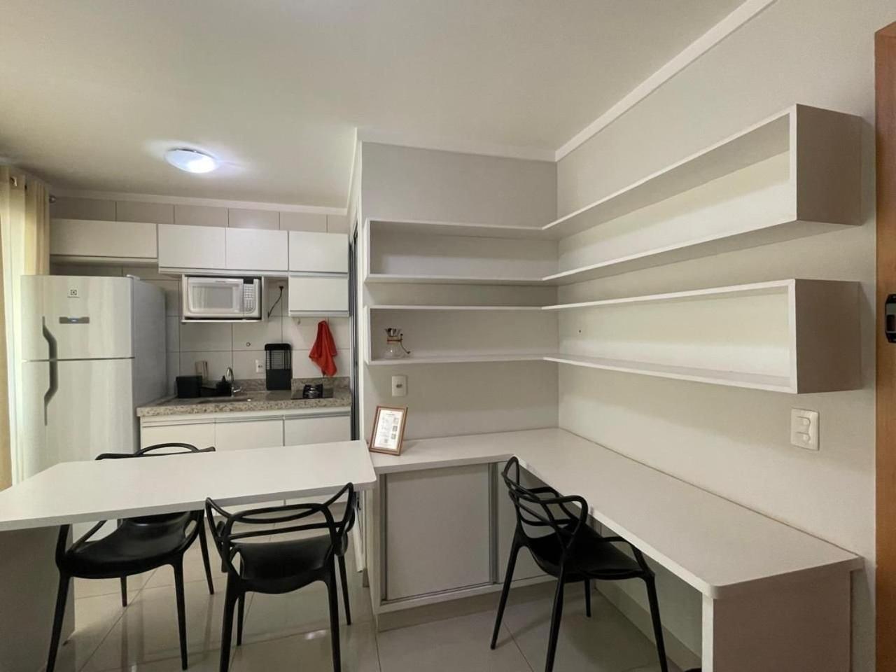 Moderno Flat Com Vista Para O Parque Vaca Brava Goiânia Exteriör bild