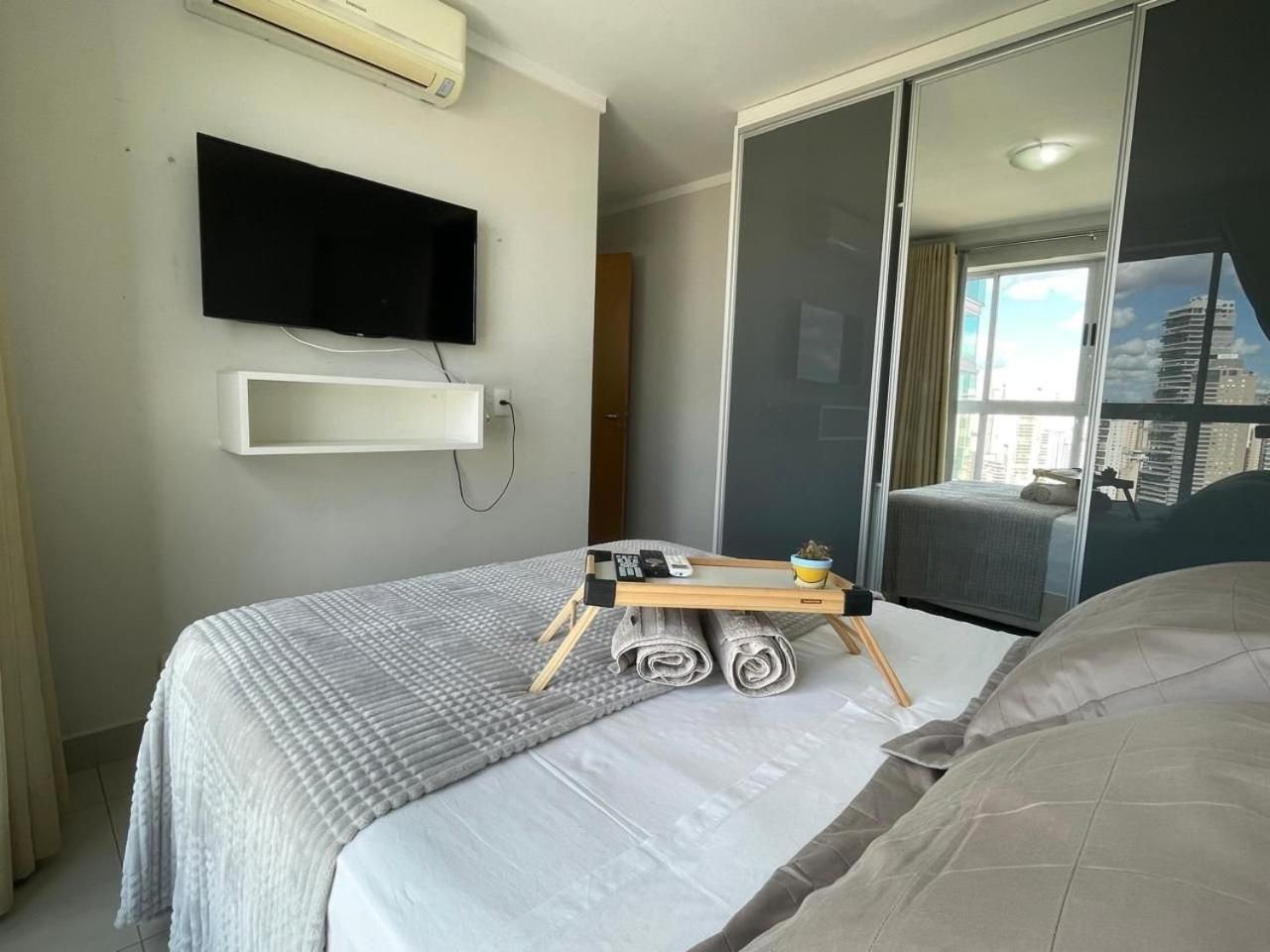 Moderno Flat Com Vista Para O Parque Vaca Brava Goiânia Exteriör bild